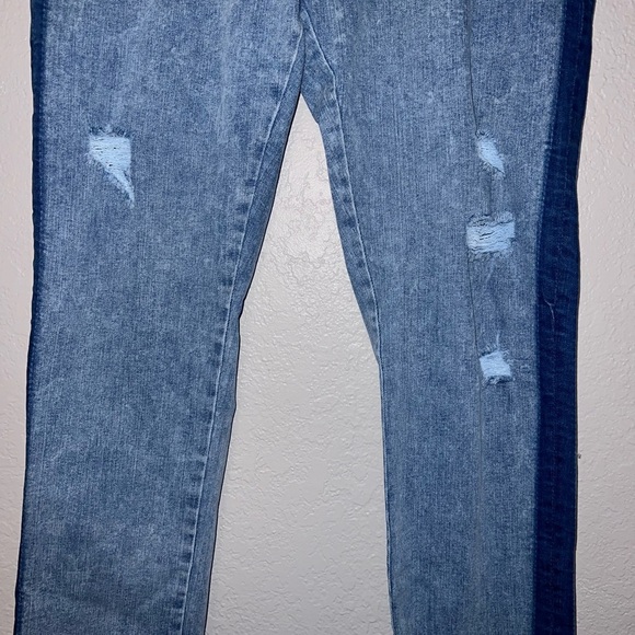 Jack & Jones Men Slim Fit Glenn Jeans - Picture 3 of 10